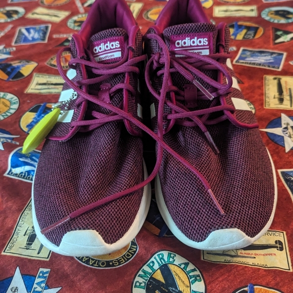 SUPER CUTE LIKE NEW WOMENS ADIDAS SIZE 9 TENNIS SHOES NEO CLOUD FOAM MEMORY - Picture 2 of 5